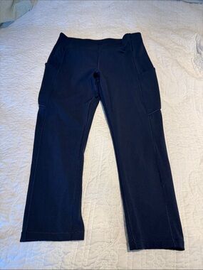 lululemon athletica Navy Cropped Leggings with Side Pockets
